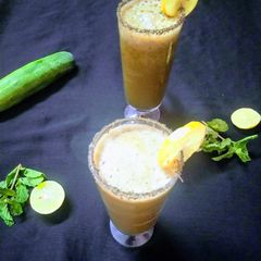 A picture of Cucumber mint lemonade.