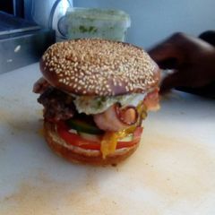 A picture of Breakfast Burger.