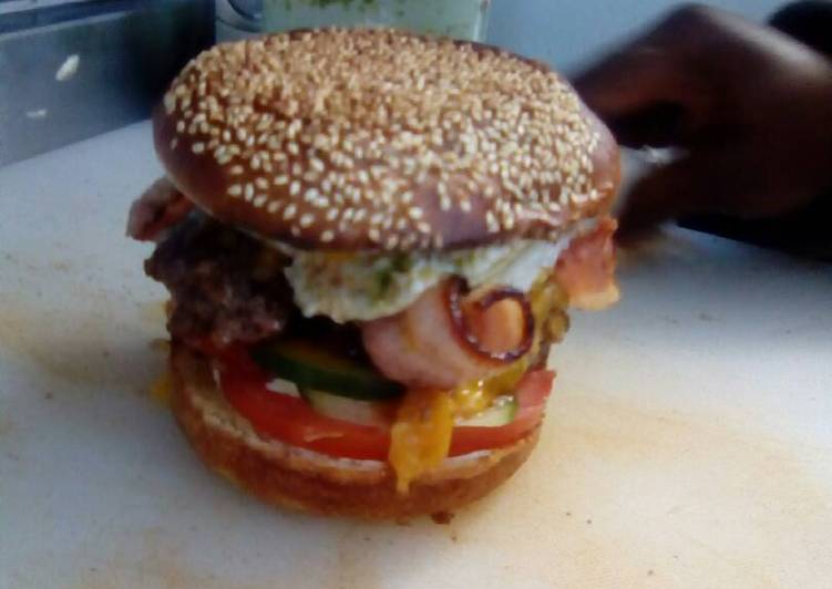 Simple Way to Make Ultimate Breakfast Burger