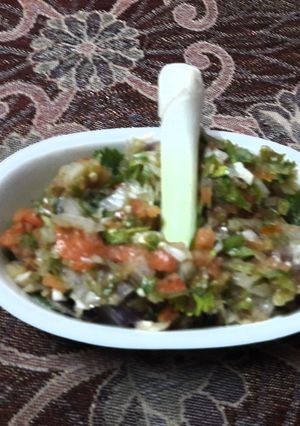 A picture of Spring onion chutney.