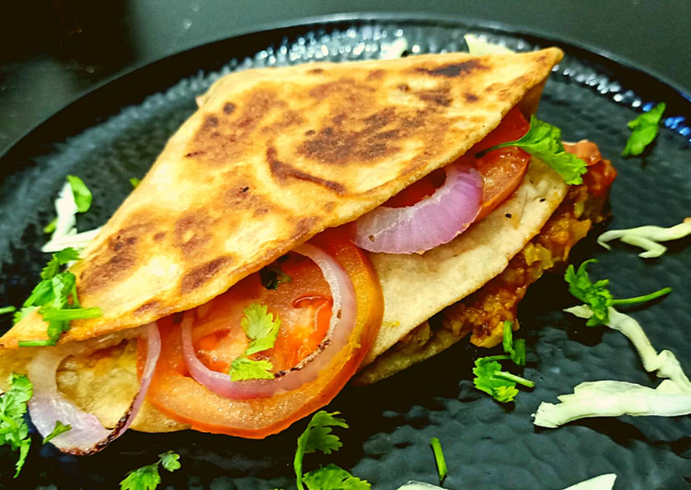 Roti wrap | Aloo gobhi roti wrap