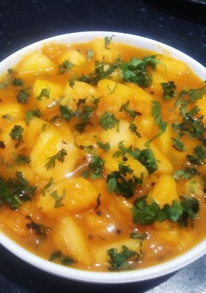 A picture of Quick Musk Melon Curry.