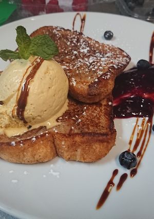 Una foto de French toast