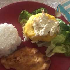 A picture of Causa de pollo.