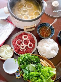 Hình của món Bò nhúng giấm.