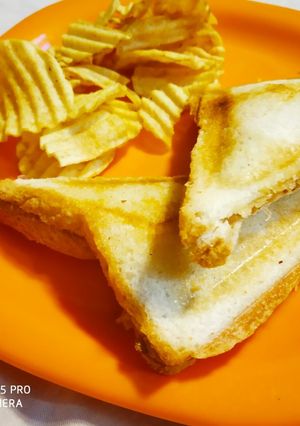 A picture of Onion sandwich.