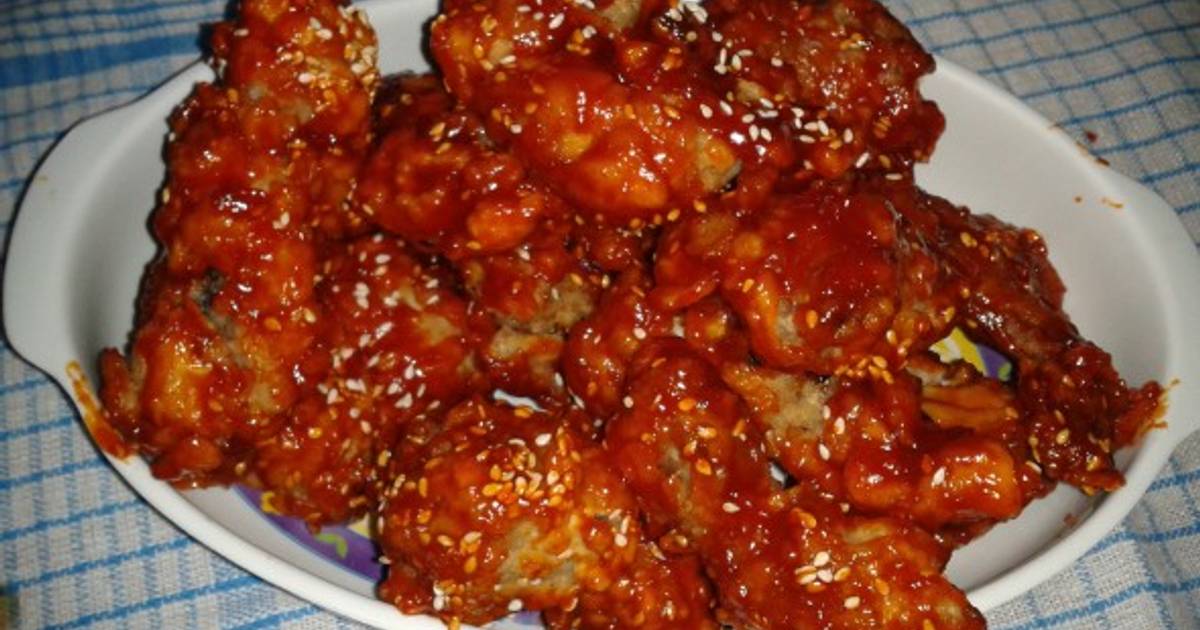 Sweet, sour, & spicy Korean fried chicken (Yangnyeom-tongdak) recipe by  Maangchi