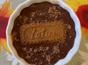 Foto di Porridge lotus con yogurt greco e cacao