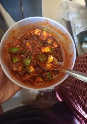 A picture of Mango Pickle.
