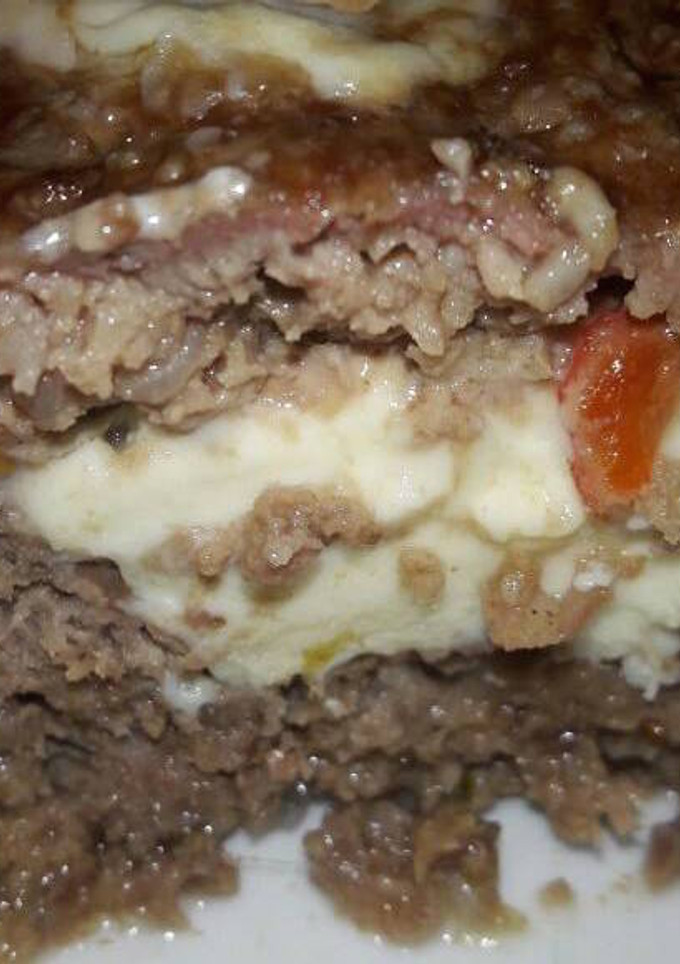 Una foto de Pan de carne relleno con queso