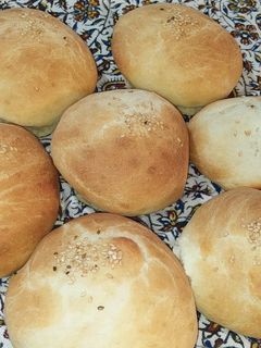 A picture of Sweet breakfast bread.