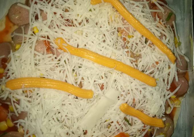 Bagaimana Membuat Pizza murah ala cila yang Enak Banget