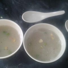 A picture of Mixed vegetables soup.
