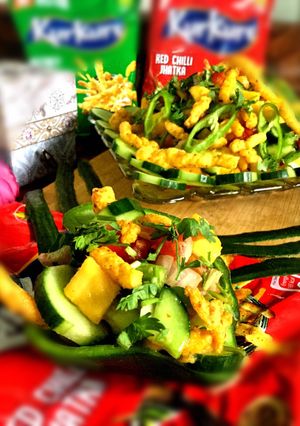 A picture of Mango salsa with kurkure.