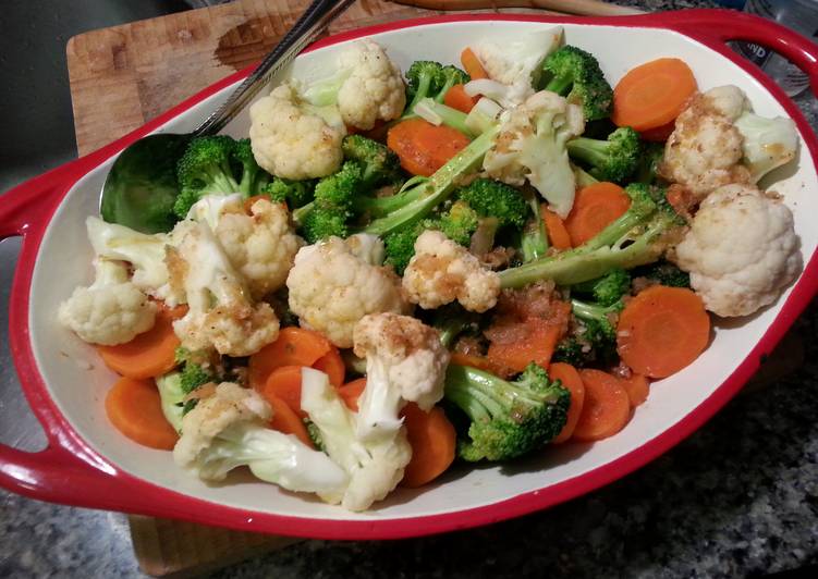 Simple Way to Prepare Quick Steamed Vegetables in Honey vinegrette dressing