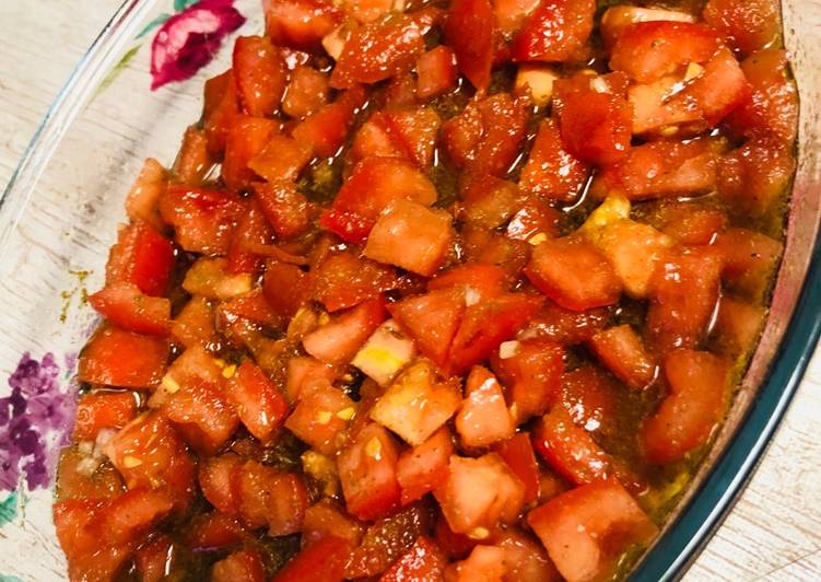 سلطة البندورة كتير طيبة وسهلة 🍅🍅