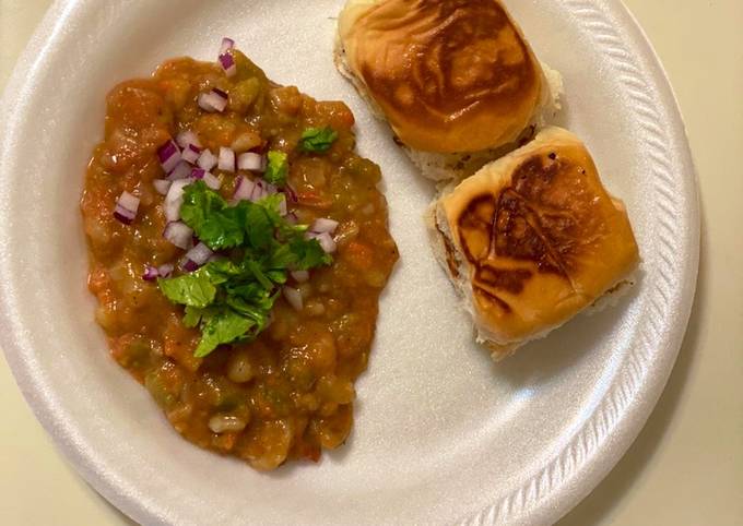 Steps to Prepare Favorite Pav Bhaji