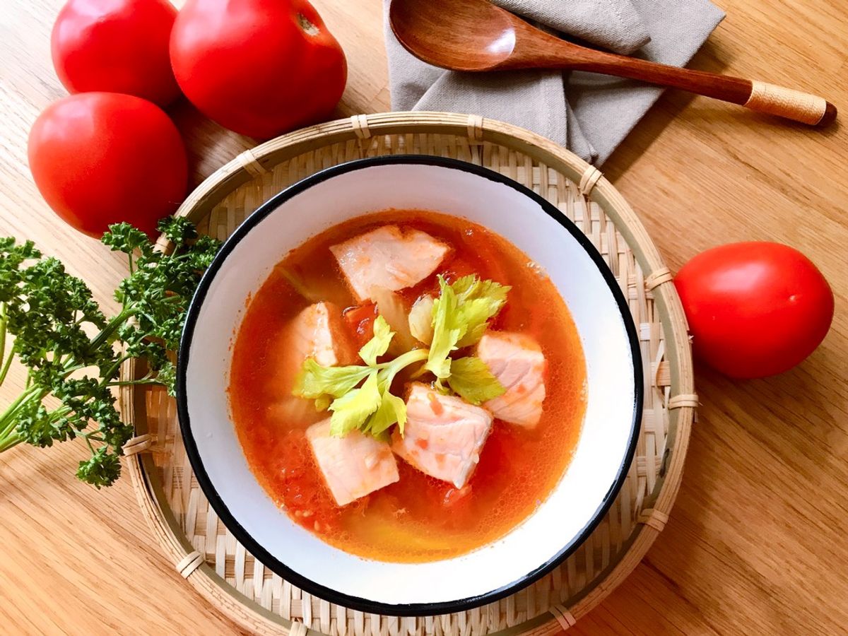 Canh Ngót Cá Hồi Cà Chua