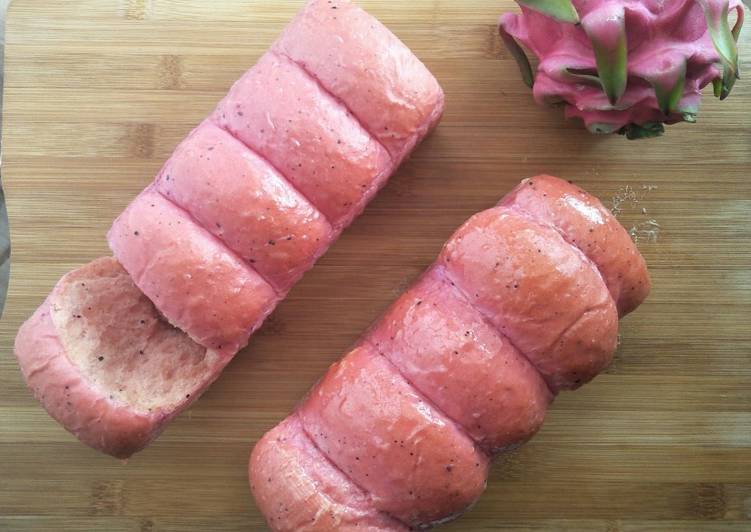 Resep Roti Tawar Buah Naga Merah | Cara Membuat Roti Tawar Buah Naga Merah Yang Enak dan Simpel