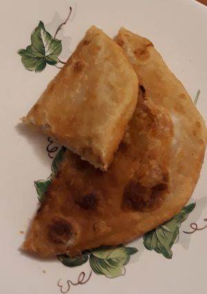 Una foto de Aloo paratha.आलू पराठा