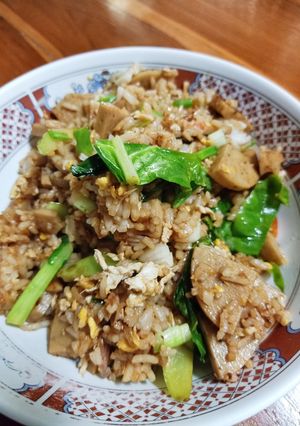 รูปของ ข้าวผัดไข่หมูยอ