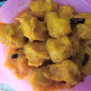 Dulce de mangos en almíbar