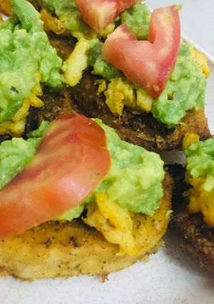 Una foto de BRUSCHETTAS DE 🥔PAPA🥔