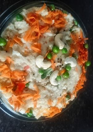 तिरंगा सूजी उपमा रेसिपी मुख्य फोटो
