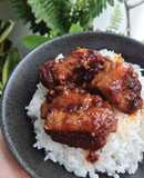 Sườn non rim mặn ngọt (Sườn ram)