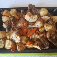 Grilled chicken with vegetables A picture of Grilled chicken with vegetables.