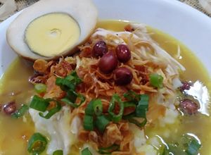 Foto resep Bubur Ayam Kuah Kuning