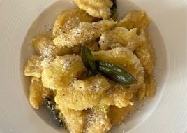 Gnocchi di zucca burro e salvia