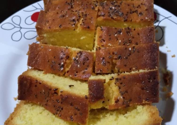 Pound cake with chia seeds