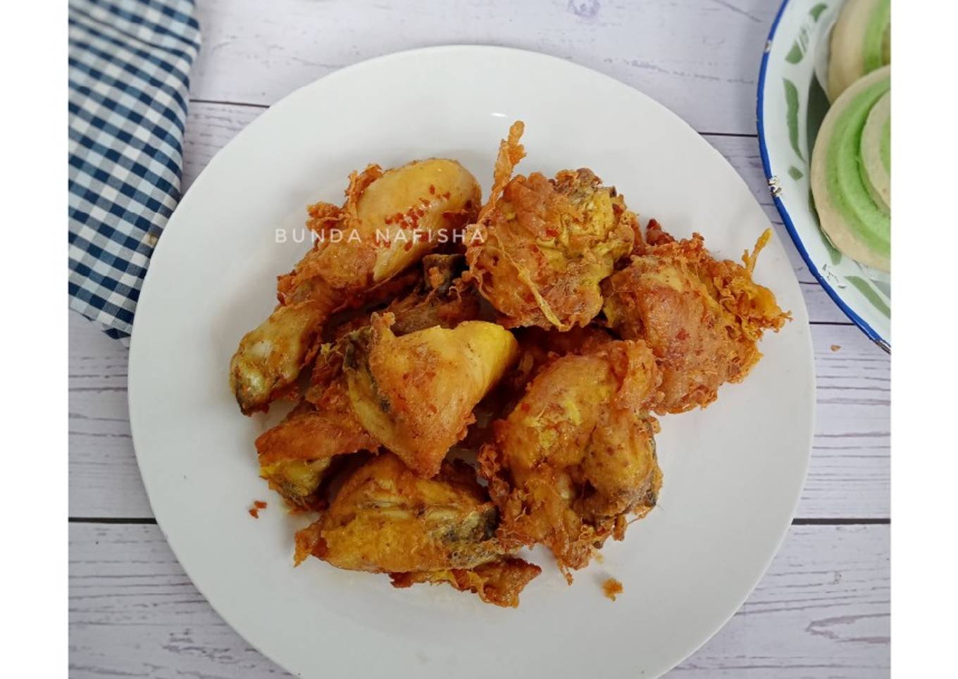 Ayam goreng Balut Telur