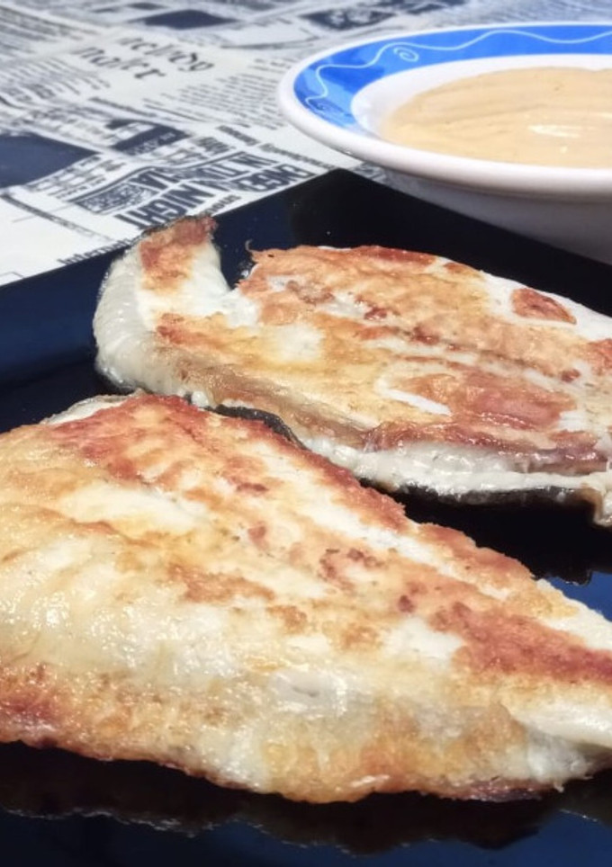 Una foto de Rodaballo a la Plancha con Salsa Rouille