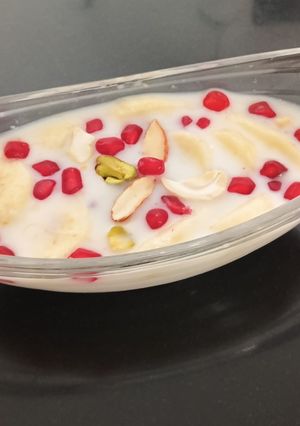 A picture of Instant Banana Pomegranate Sweet Delight.