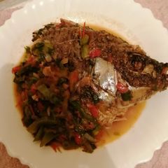 A picture of Wet fry fish.