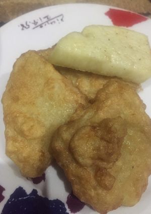 A picture of Yamrita et fried yam.