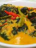 Buntil daun singkong
