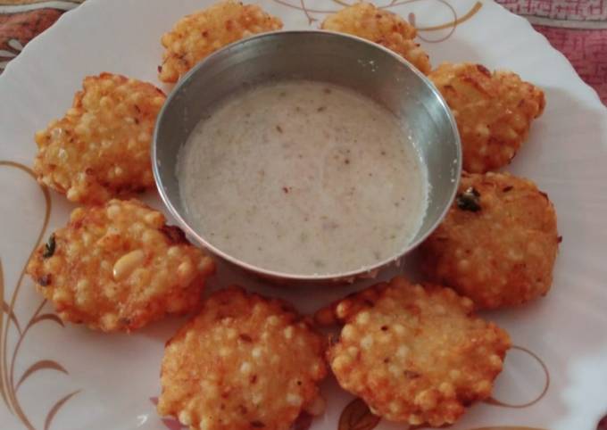 Easiest Way to Prepare Super Quick Homemade Sabudana Vada with Chutney