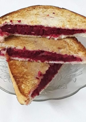 A picture of Beetroot Tawa Sandwich.