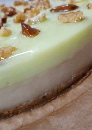 Une photo de Dessert goût pistache et praliné