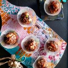 A picture of Dry Fruit Ladoo/ Dry Fruit Bliss Balls.