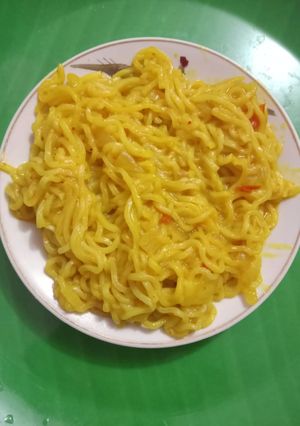 A picture of Masala maggi.