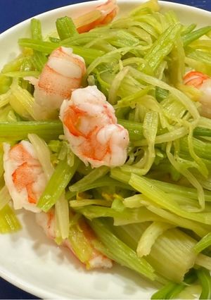 芹菜炒蝦仁 的食譜成品照片