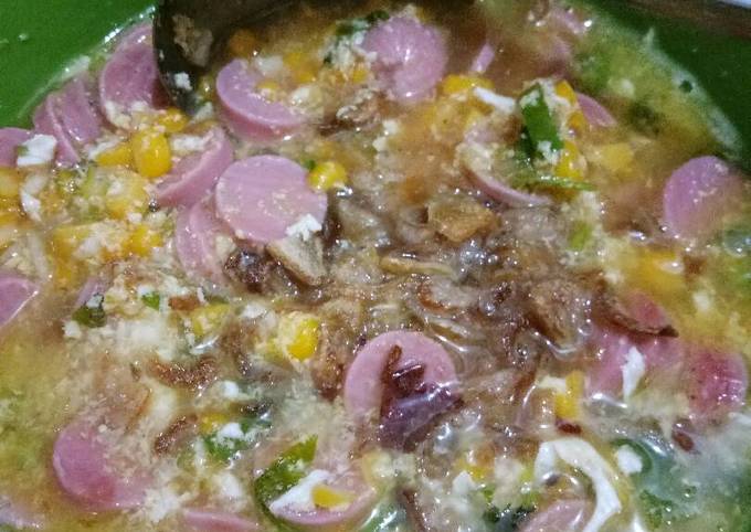 Resep Sup ayam jagung sosis oleh Irene Tanri Liwang  Cookpad