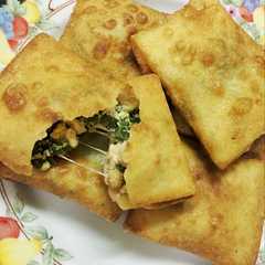 Martabak Mini Mozarella রেসিপির প্রধান ছবি