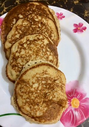 A picture of Healthy oatmeal banana pancakes.