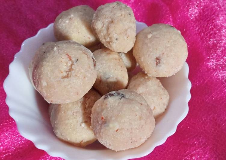 Recipe of Homemade Makhana Ladoo