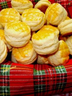 Gyors, leveles margarinos pogácsa recept fotója